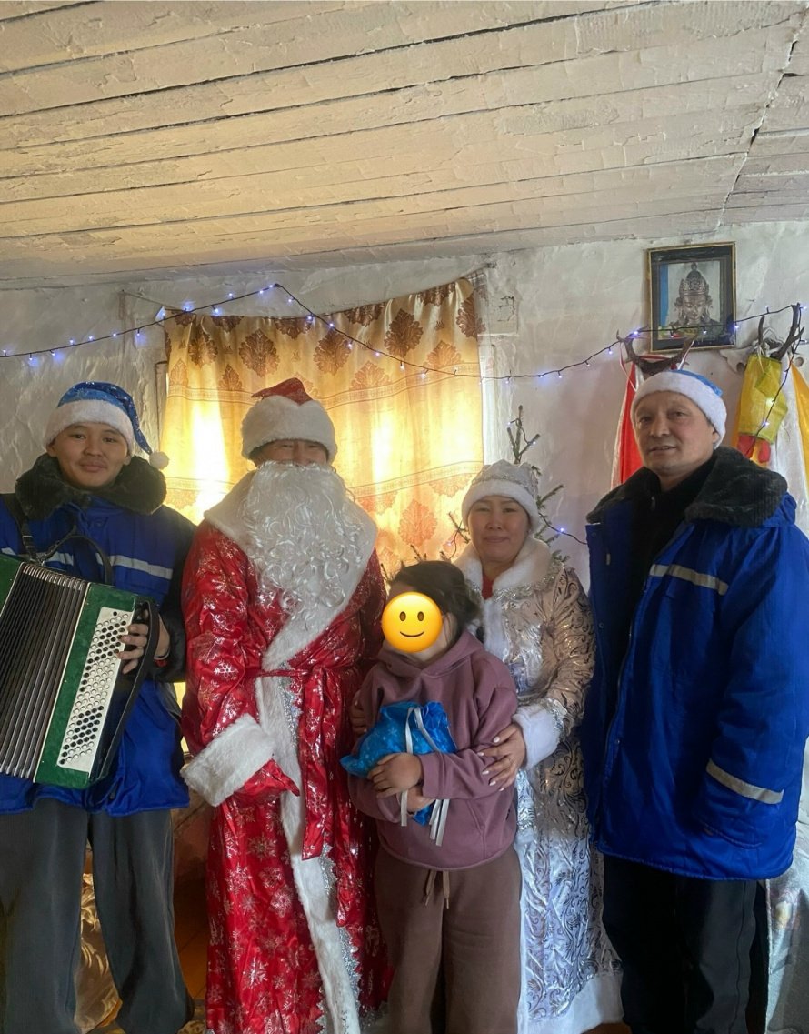 Мобильная бригада совершила новогодний объезд сельских населенных пунктов