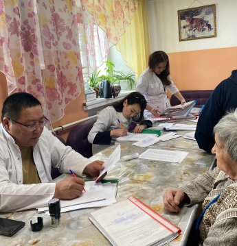 Ежегодная диспансеризация получателей социальных услуг