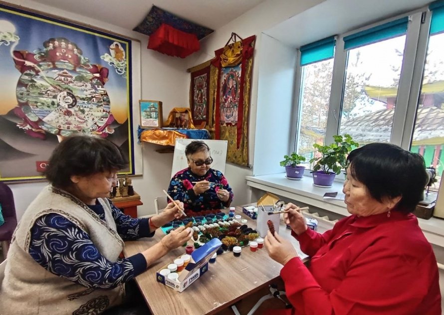 Краски весны в «Умелых ручках»
